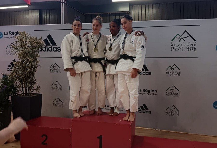 Inès 2eme au tournoi européen excellence de Clermont Ferrand